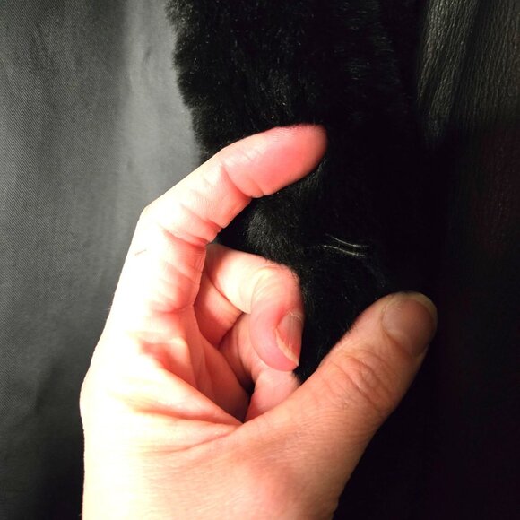 Vintage Women's M Black Leather Faux Fur Long Coat Trench Overcoat Classic Style - Picture 10 of 13